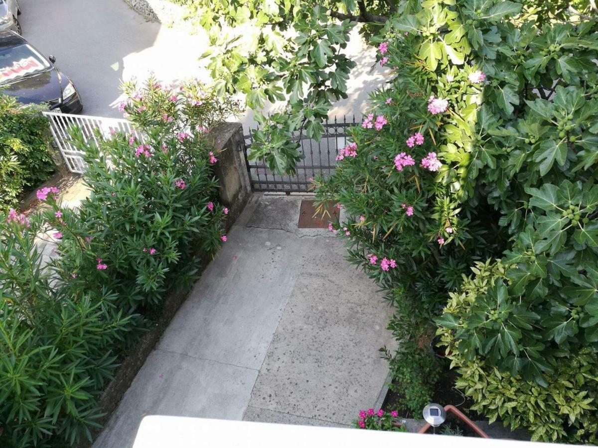 Apartmani Focic Selce Exterior foto